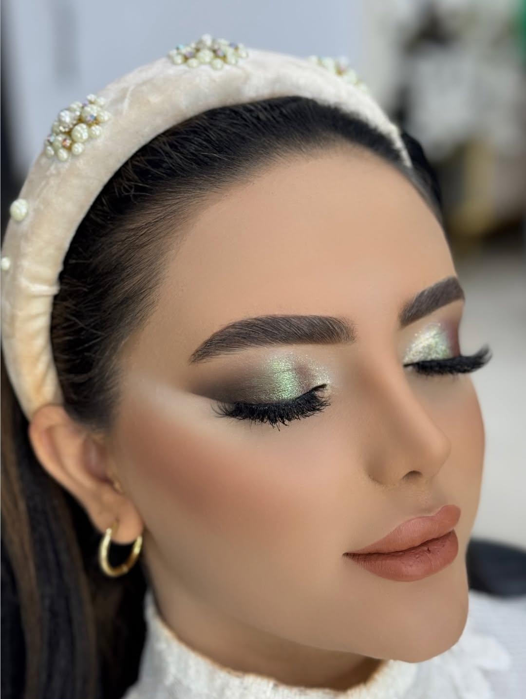 ایده میکاپ مدل ۱ با پلاس شاین و فول شاین فرنا FARNA